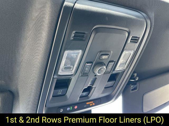 New 2025 Chevrolet Suburban High Country image 42