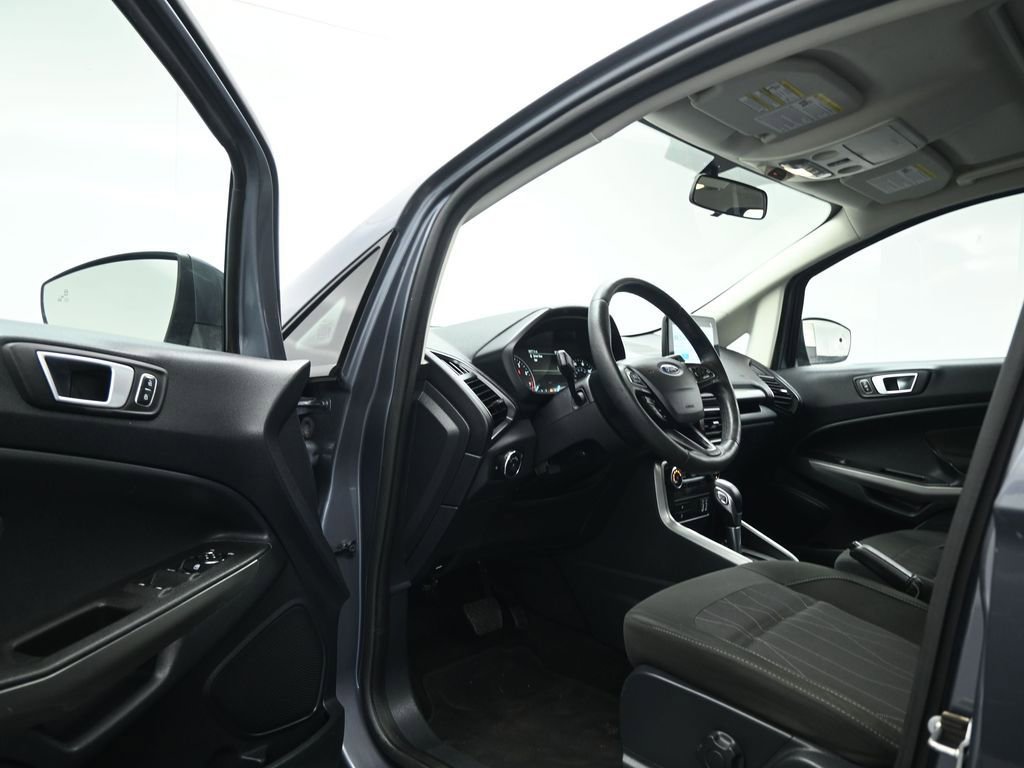 Certified 2018 Ford EcoSport SE w/ SE Convenience Package image 9