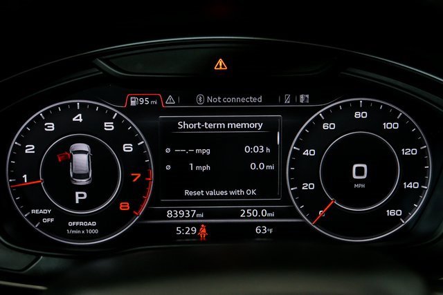 Used 2018 Audi Q5 Prestige w/ Prestige Package image 18