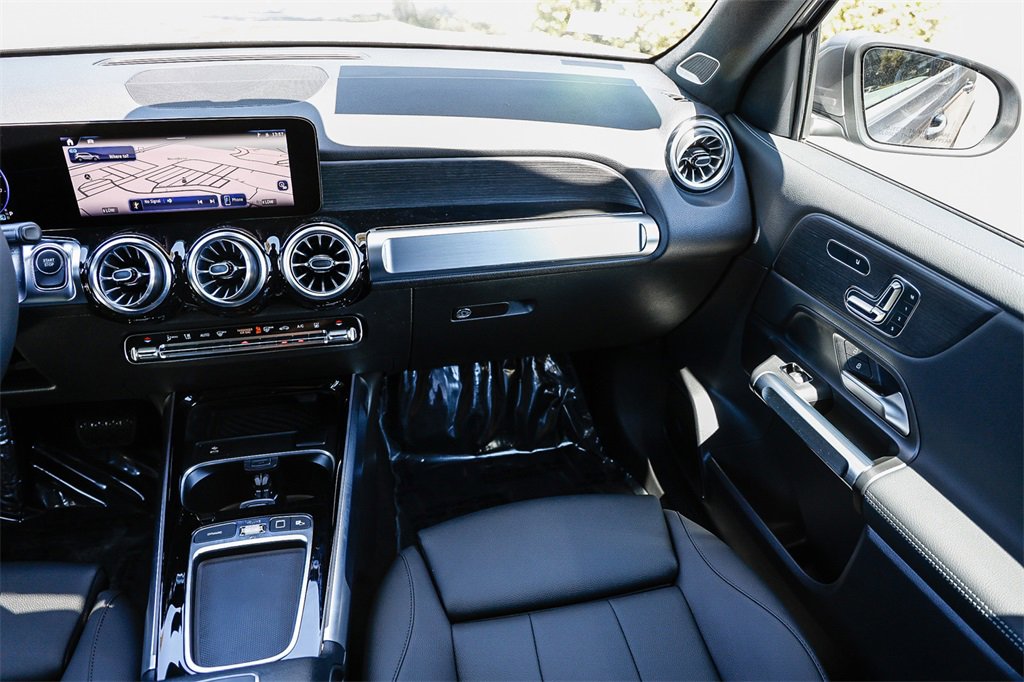 New 2025 Mercedes-Benz EQB 300 300 image 15