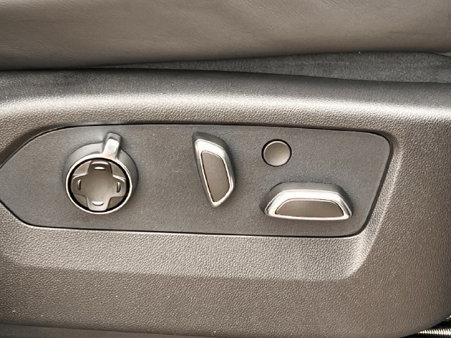 New 2027 Cadillac Escalade ESV V AWD/4WD image 24