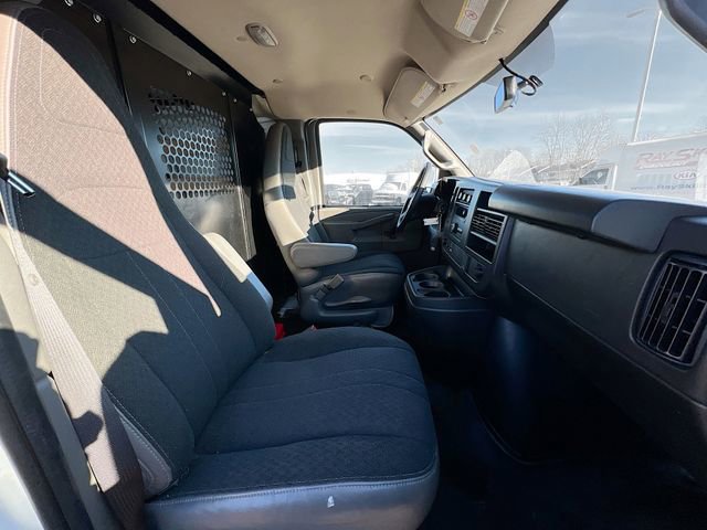 Used 2024 GMC Savana 2500 w/ Driver Convenience Package image 37
