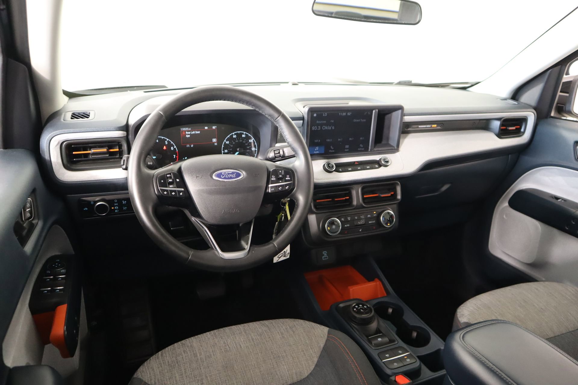 Used 2023 Ford Maverick XLT w/ XLT Luxury Package FWD image 2