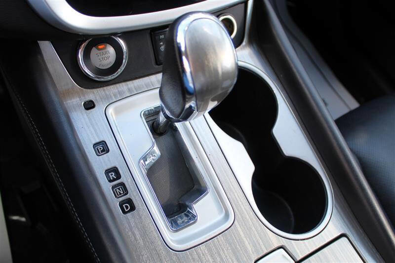 Used 2015 Nissan Murano SL w/ Cargo Package image 22