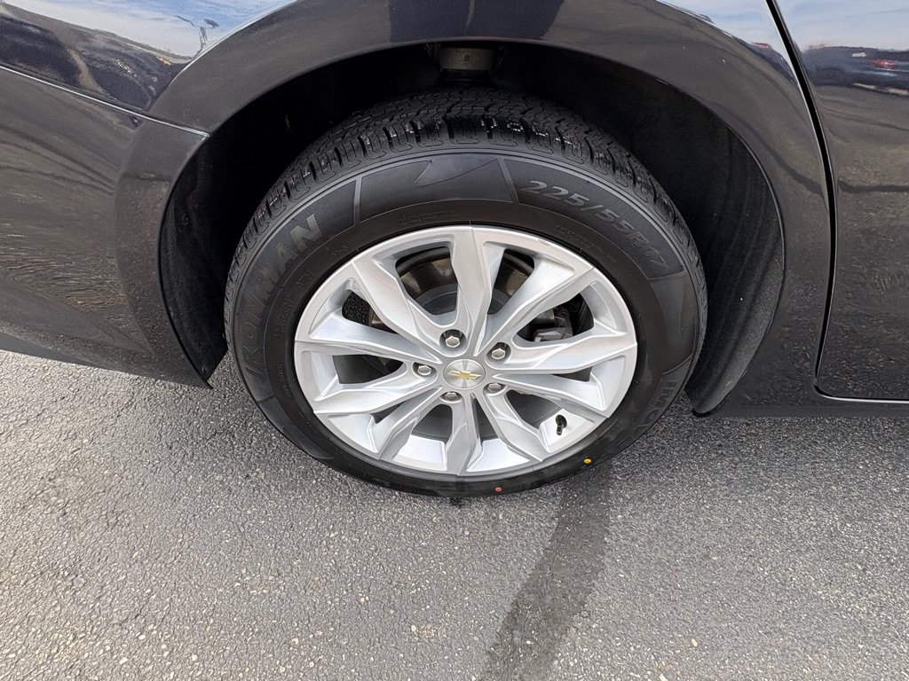 Used 2023 Chevrolet Malibu LT FWD image 20