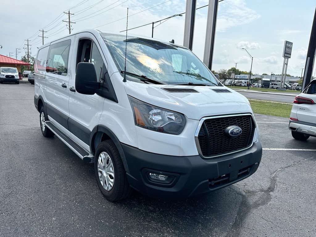 Used 2025 Ford Transit 250 Low Roof w/ Exterior Upgrade Package RWD image 7