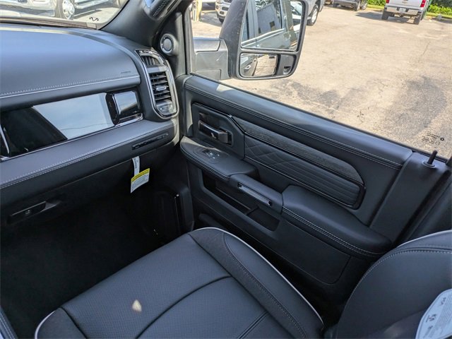 New 2026 RAM 2500 Limited image 16