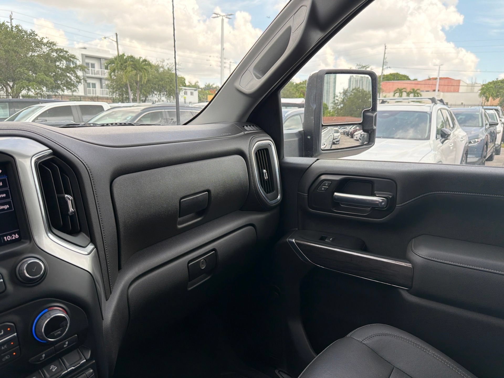 Used 2022 Chevrolet Silverado 3500 LTZ AWD/4WD image 25