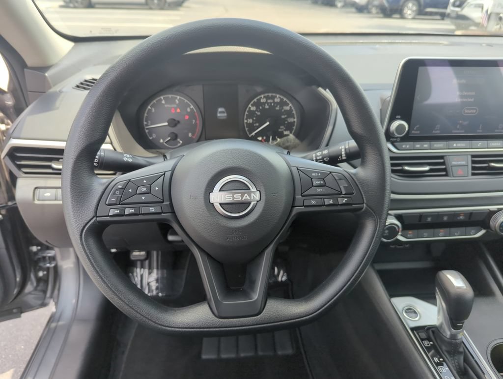 Certified 2025 Nissan Altima 2.5 S FWD image 11