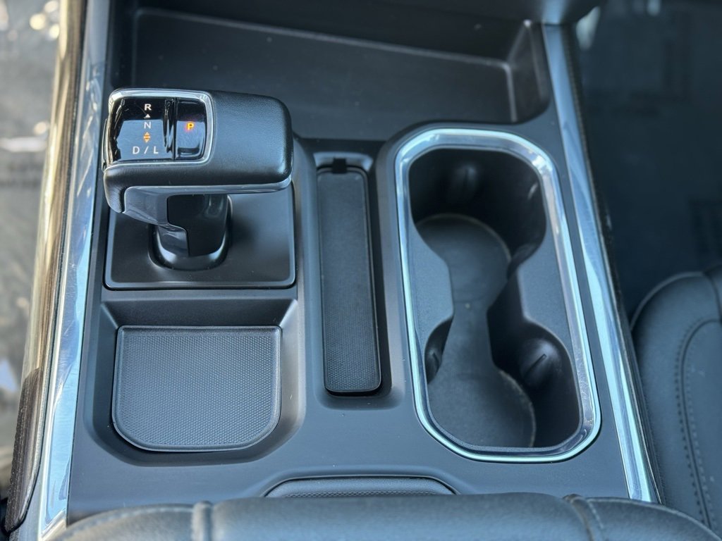 Used 2024 Chevrolet Silverado 1500 RST w/ Convenience Package II image 17