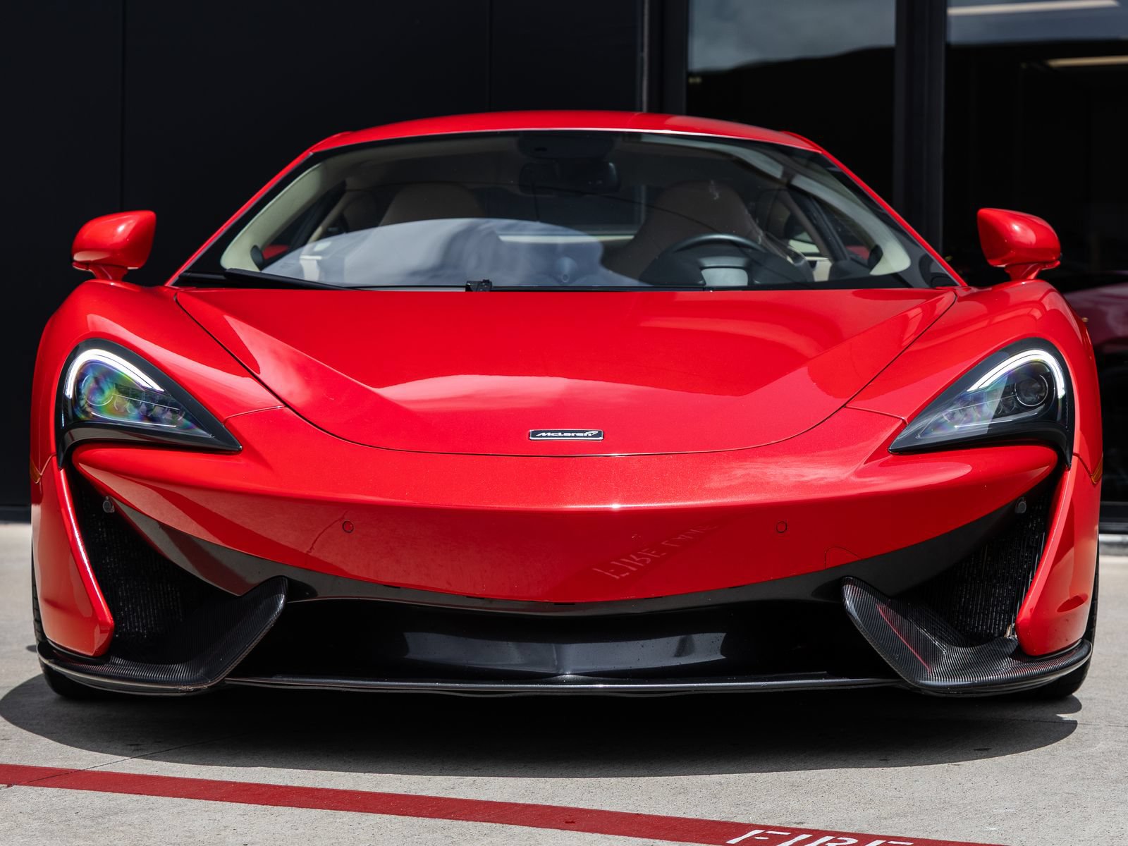 Used 2016 McLaren 570S Coupe RWD image 6