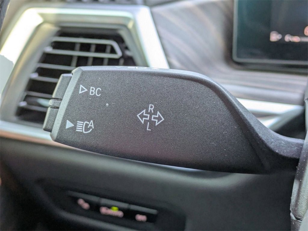 Used 2024 BMW X5 xDrive40i w/ Premium Package image 27