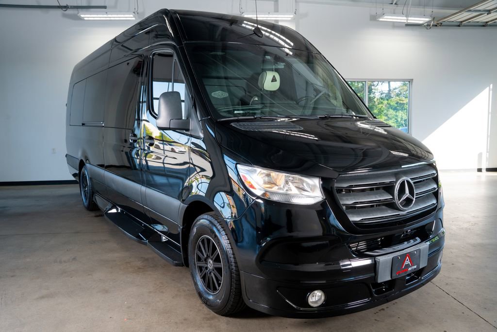Used 2019 Mercedes-Benz Sprinter 170 image 4
