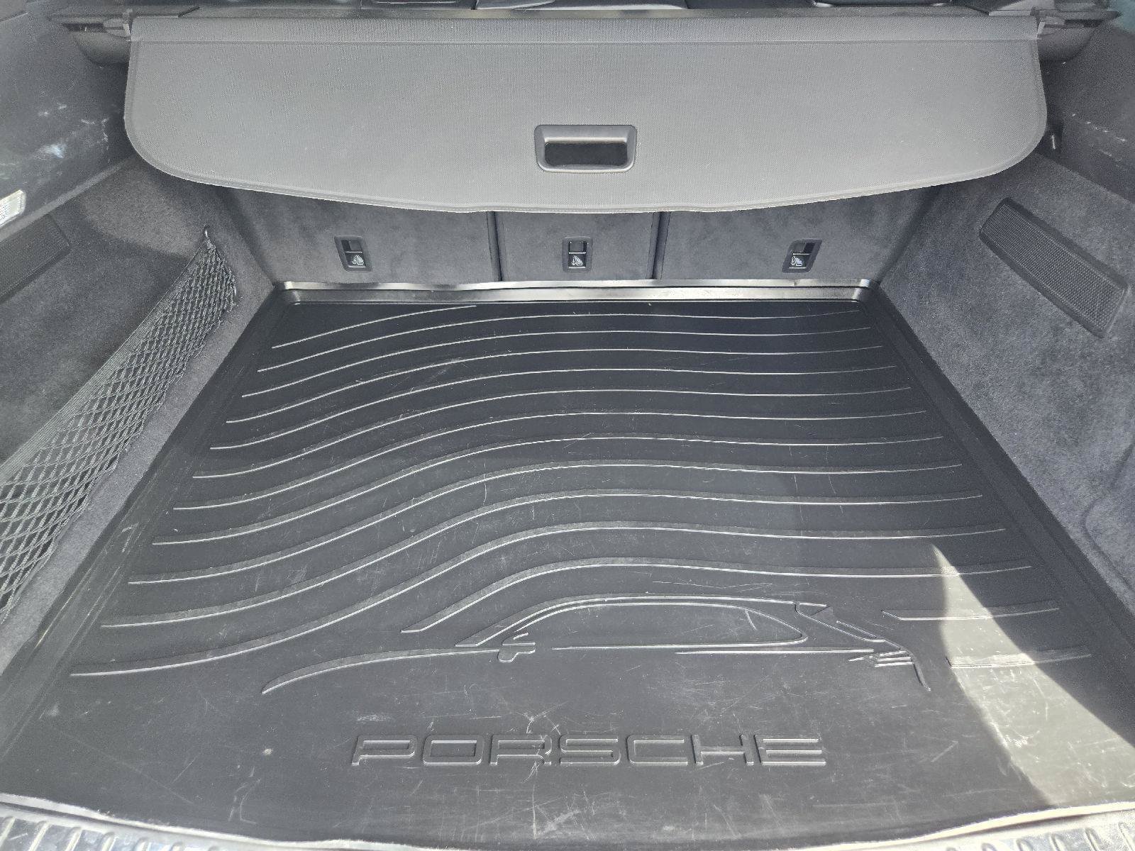 Used 2021 Porsche Cayenne S AWD/4WD image 31