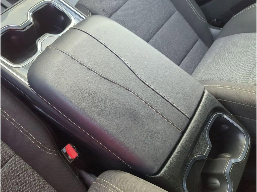 Used 2025 GMC Acadia Elevation FWD image 27