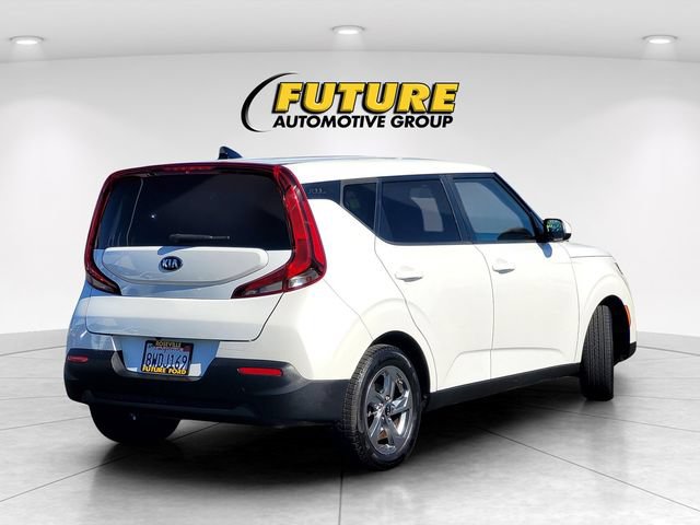 Used 2021 Kia Soul LX FWD image 4