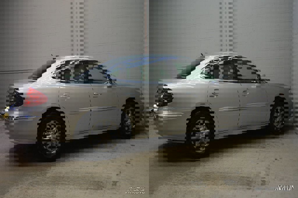 Used 2008 Buick LaCrosse CXL w/ Driver Confidence Package FWD image 32