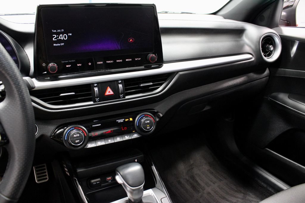Used 2024 Kia Forte GT-Line w/ GT-Line Premium Package FWD image 30