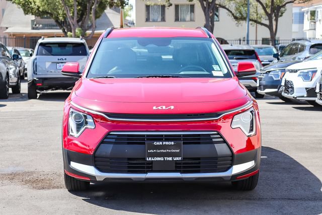 Used 2025 Kia Niro EX FWD image 3