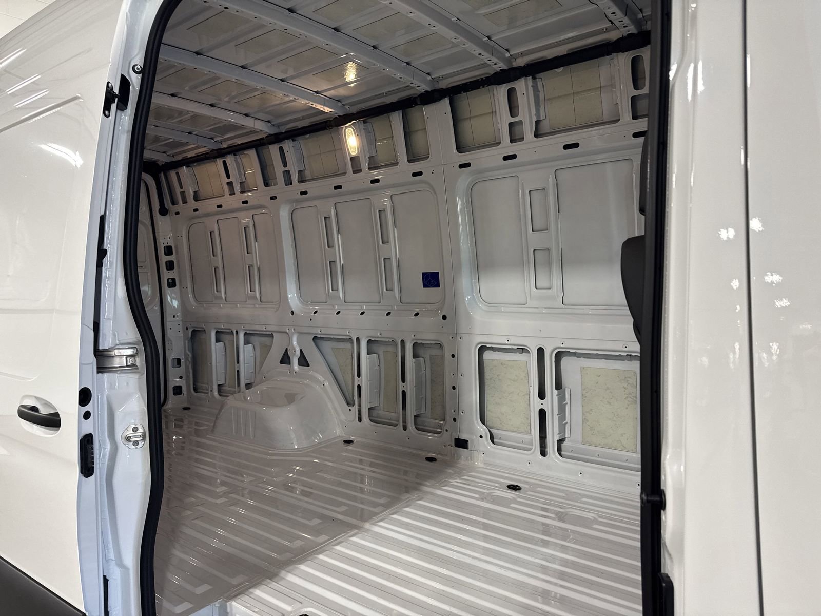 New 2025 Mercedes-Benz Sprinter 3500 image 5