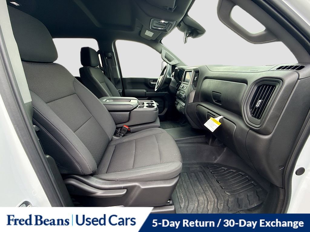 Used 2024 Chevrolet Silverado 3500 W/T image 29