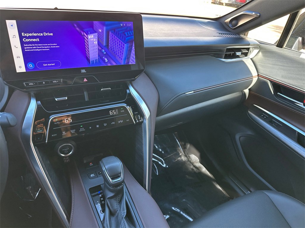 Used 2024 Toyota Venza Limited image 24