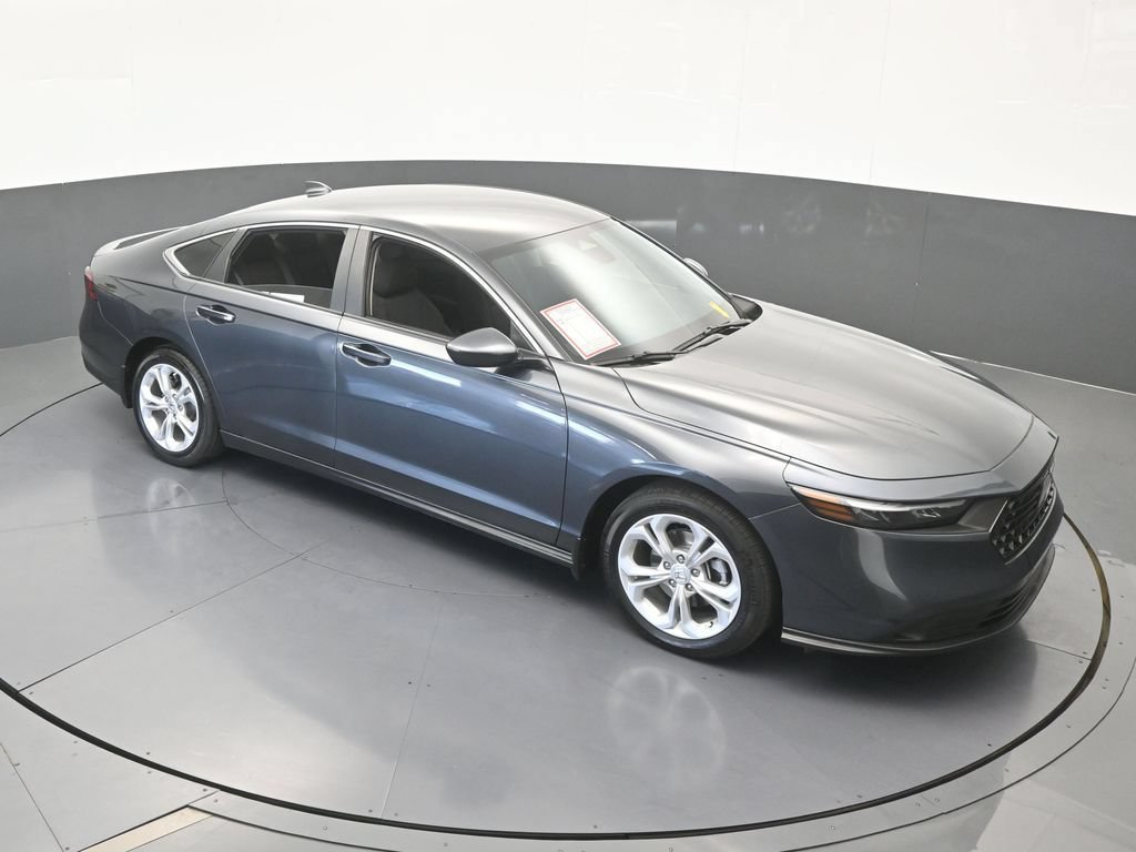 Used 2025 Honda Accord LX image 50