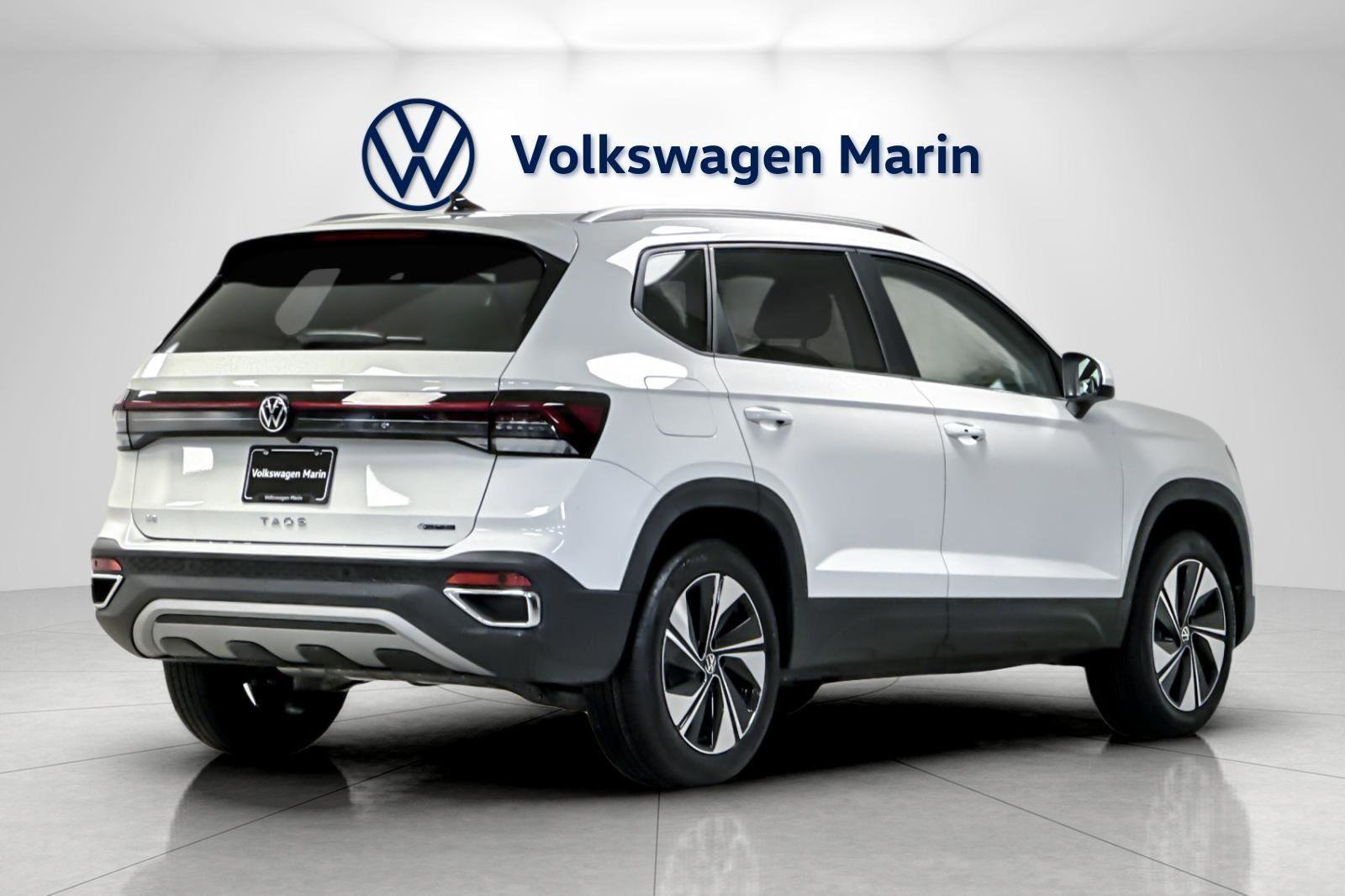 New 2026 Volkswagen Taos SE image 5