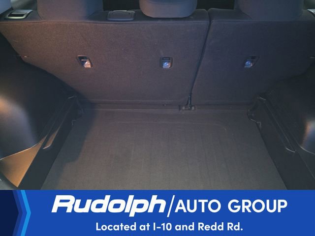 Used 2025 Kia Soul LX w/ LX Technology Package FWD image 26