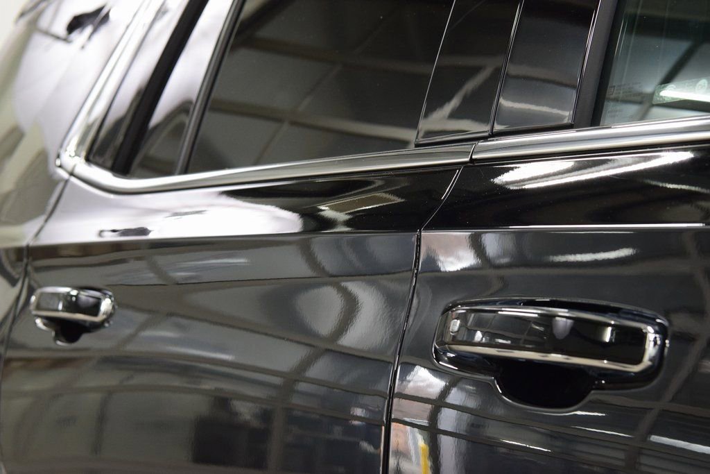 Used 2023 Chevrolet Tahoe High Country image 18