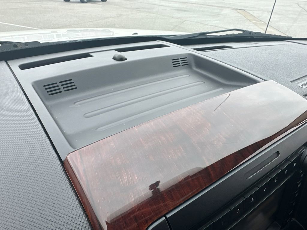 Used 2010 Ford Explorer Limited image 12