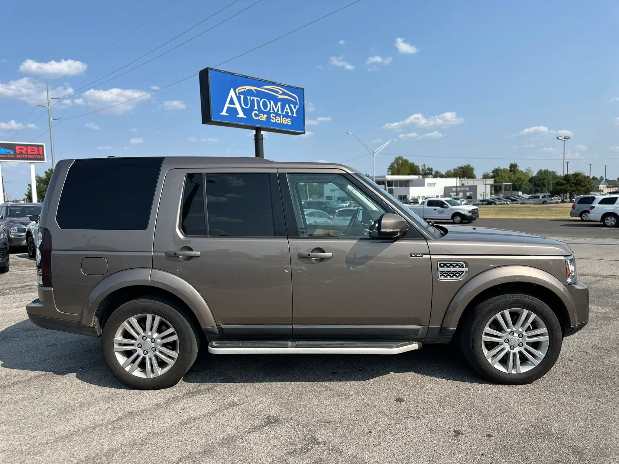 Used 2015 Land Rover LR4 HSE LUX AWD/4WD image 5