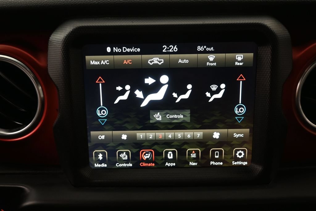 Used 2021 Jeep Gladiator Rubicon AWD/4WD image 11