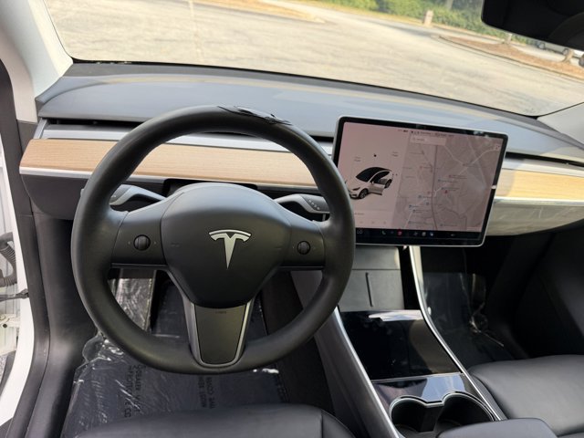 Used 2020 Tesla Model Y Long Range AWD/4WD image 11