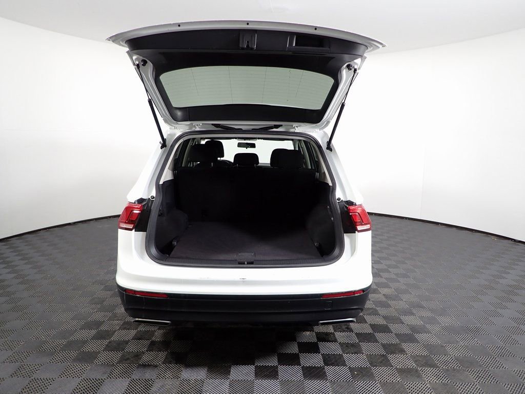 Used 2018 Volkswagen Tiguan S image 14