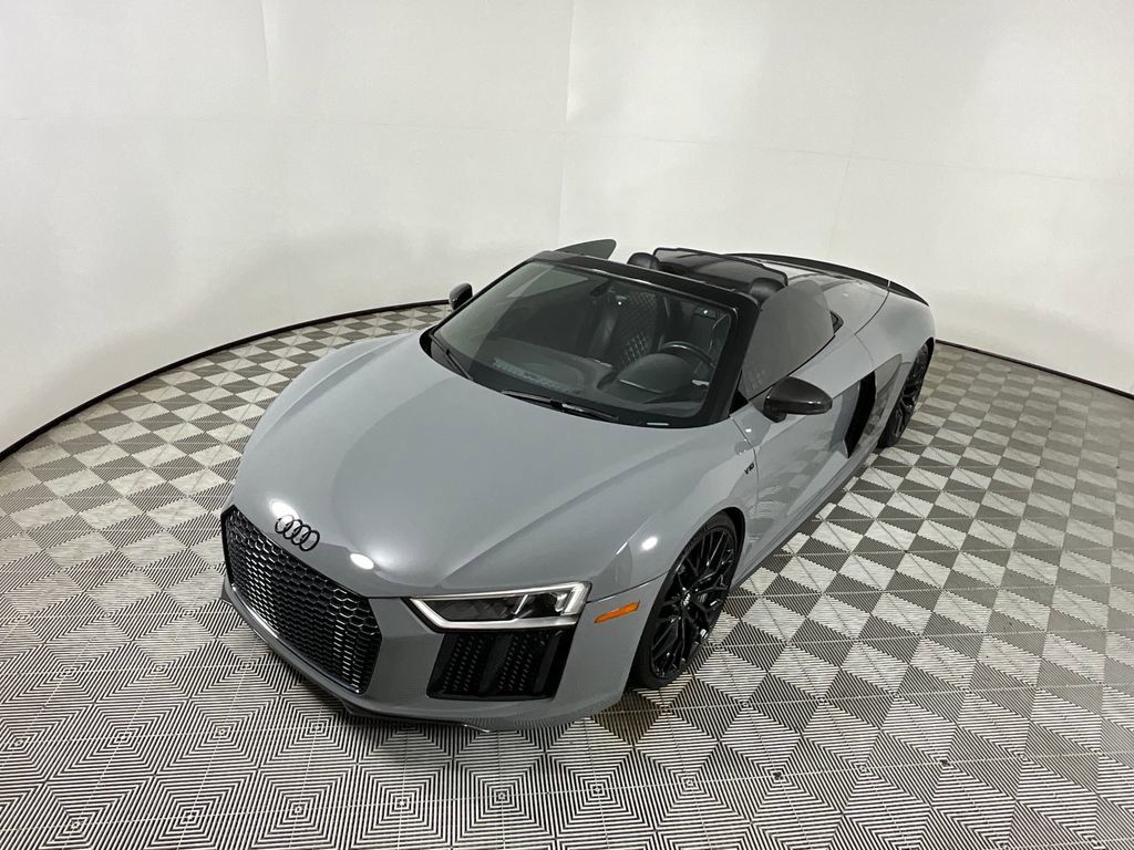 Used 2018 Audi R8 V10 plus image 12