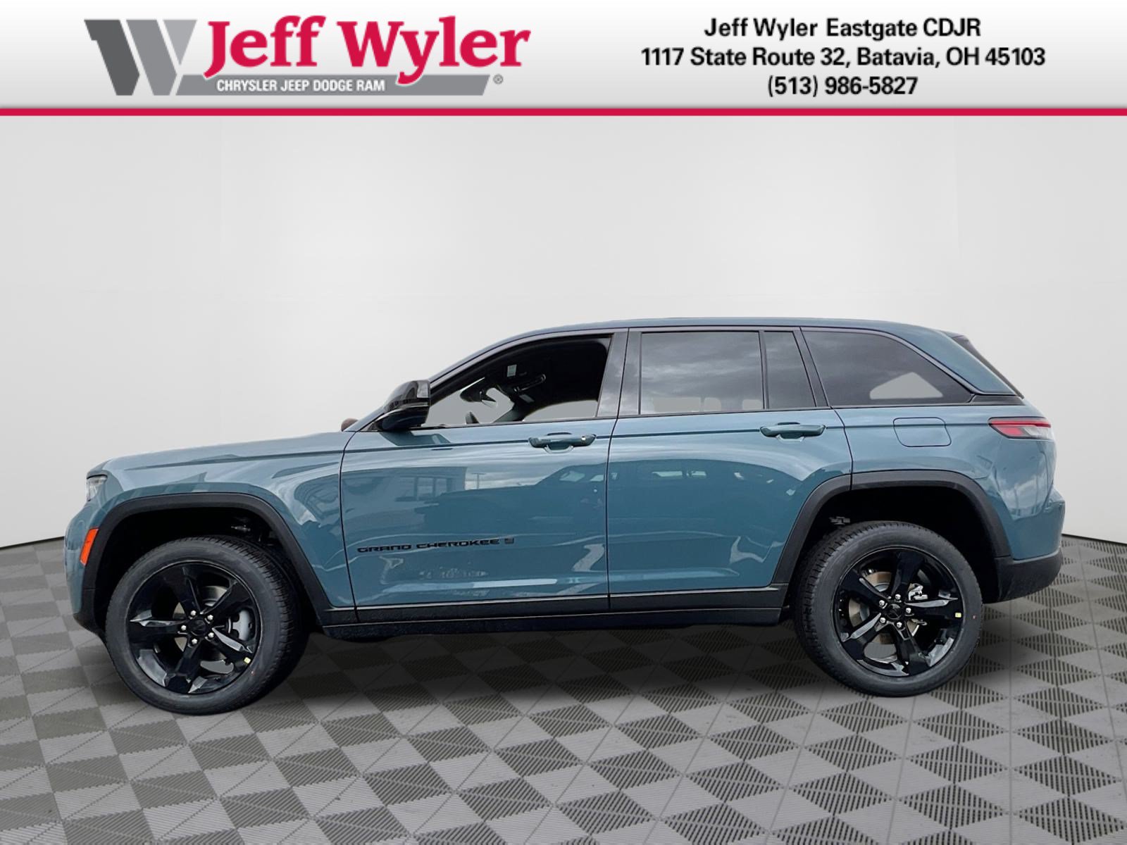New 2026 Jeep Grand Cherokee Limited w/ Limited Altitude Package AWD/4WD image 27