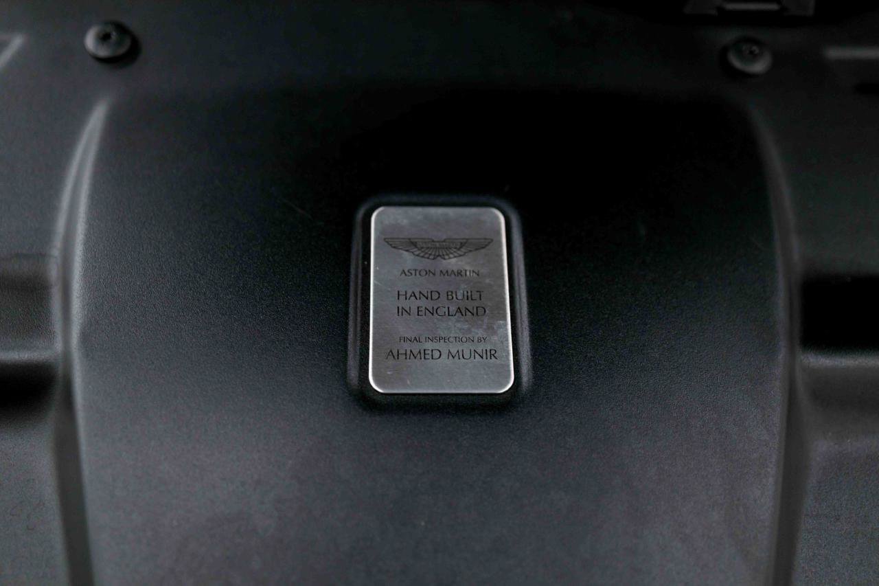 Used 2016 Aston Martin Vanquish Coupe image 76
