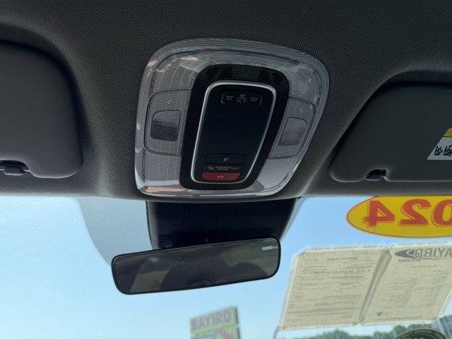 Used 2024 Hyundai Elantra SEL FWD image 24