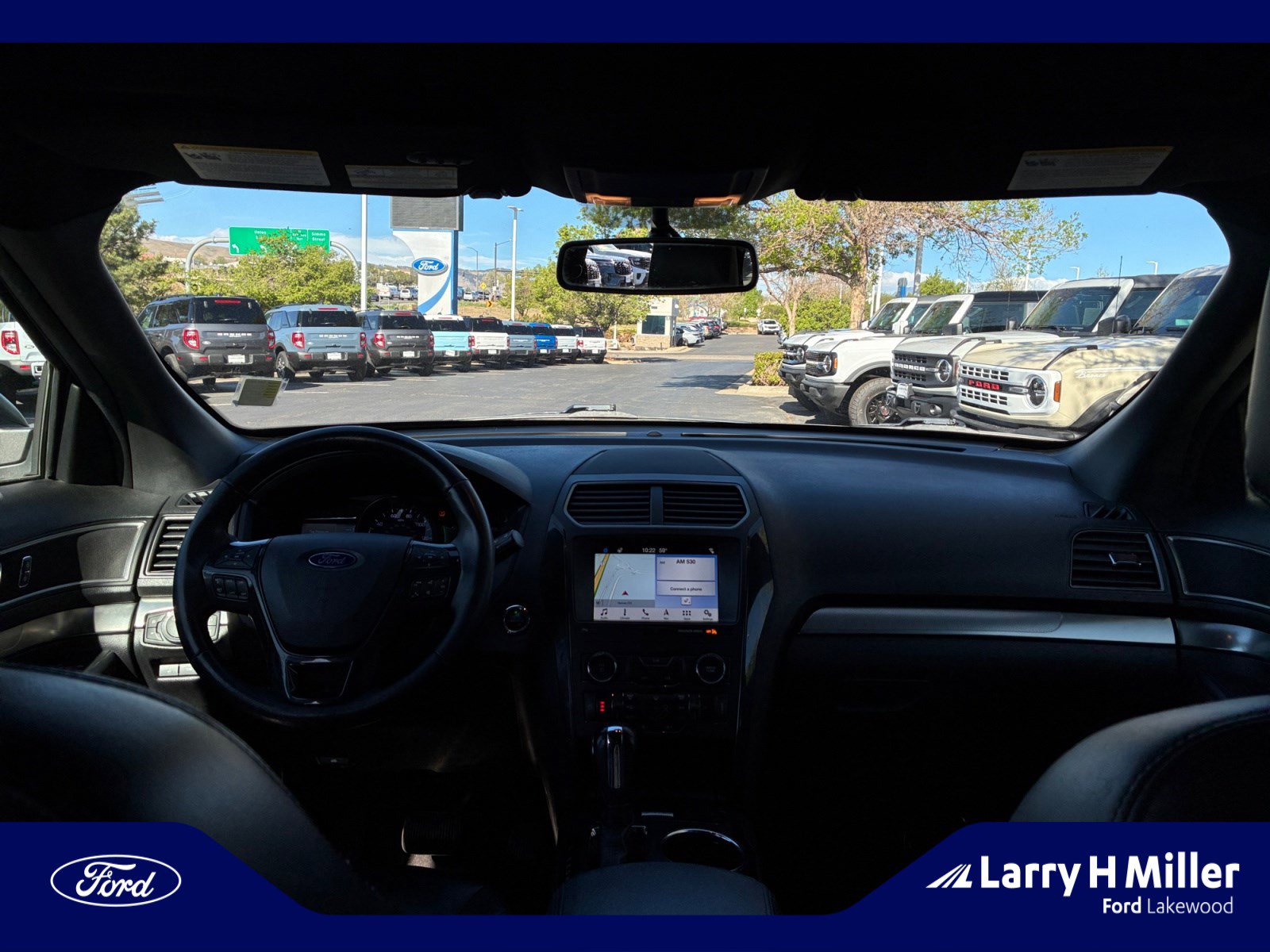 Used 2019 Ford Explorer XLT w/ Equipment Group 202A AWD/4WD image 20