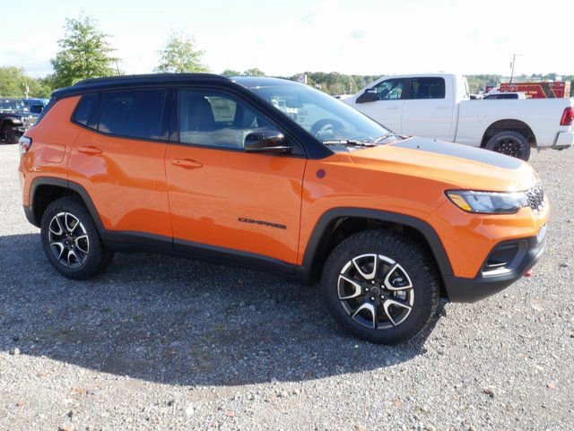 New 2026 Jeep Compass Trailhawk image 4