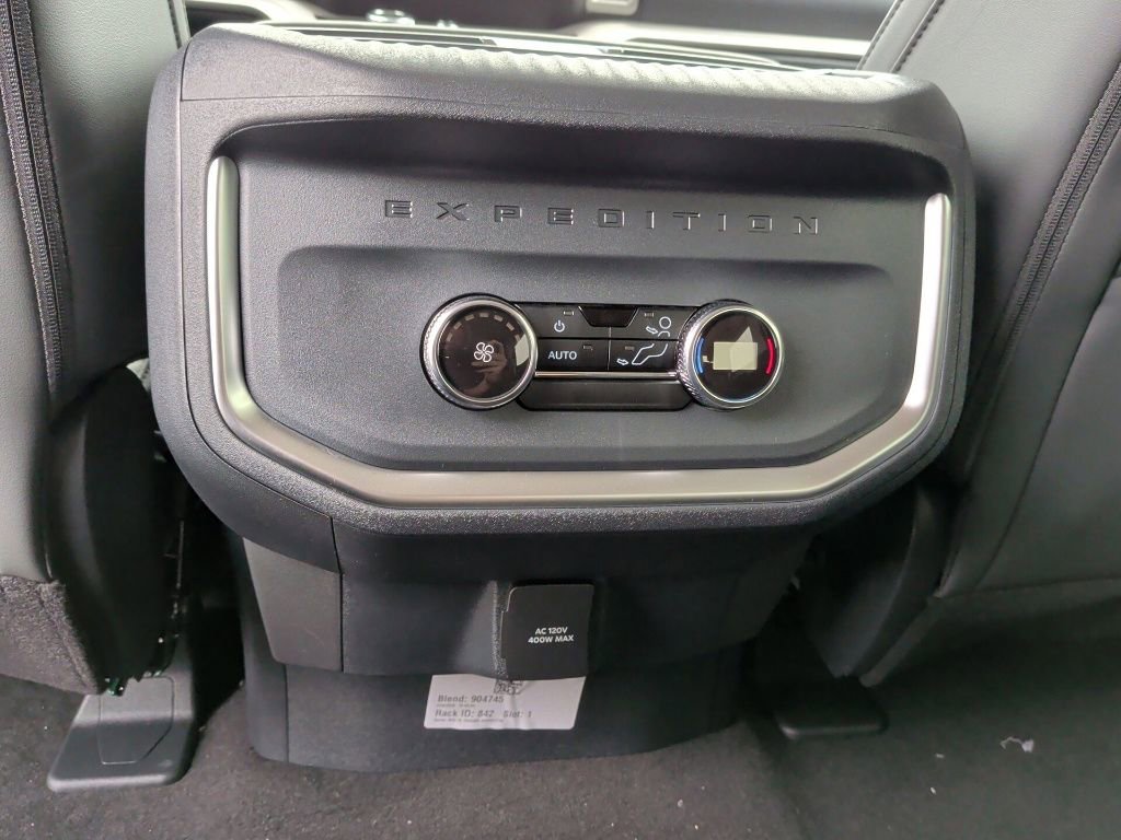 New 2026 Ford Expedition Max Active RWD image 37