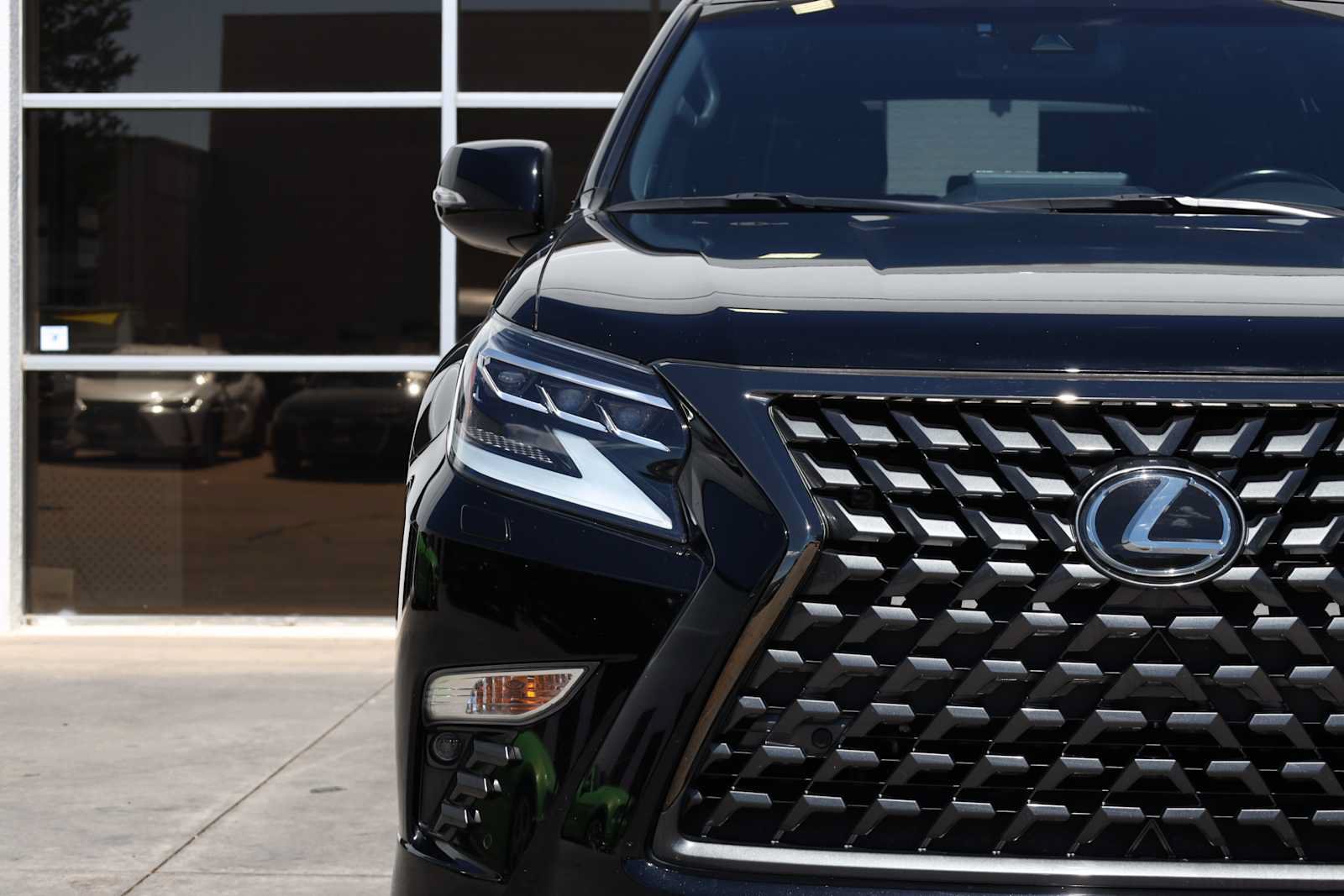 Used 2022 Lexus GX 460 w/ Black Line Special Edition AWD/4WD image 47