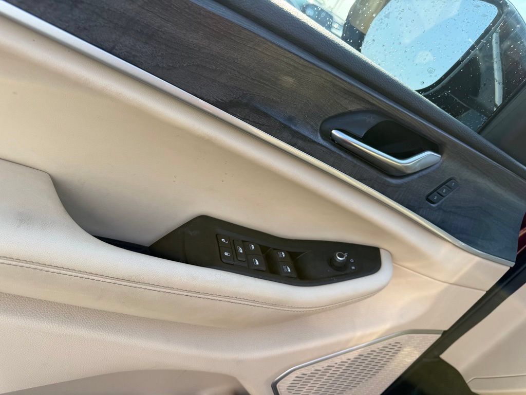 Used 2022 Jeep Grand Cherokee L Limited AWD/4WD image 6