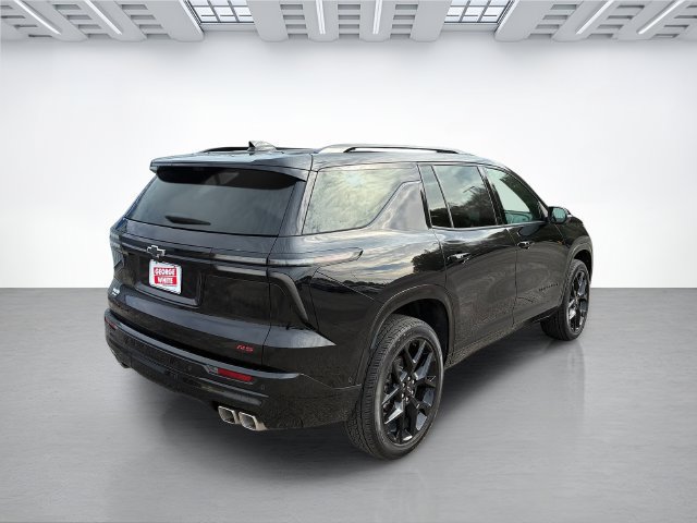 Used 2026 Chevrolet Traverse RS w/ LPO, Floor Liner Package AWD/4WD image 4