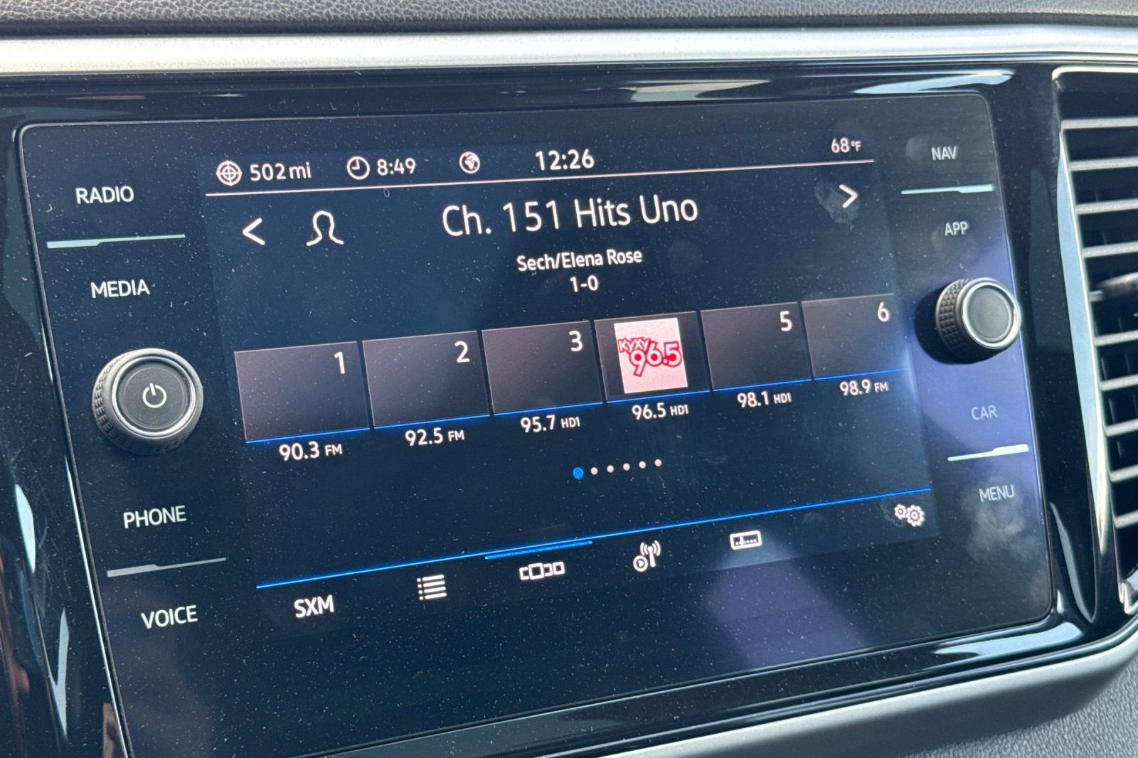 Used 2021 Volkswagen Atlas Cross Sport SEL image 18