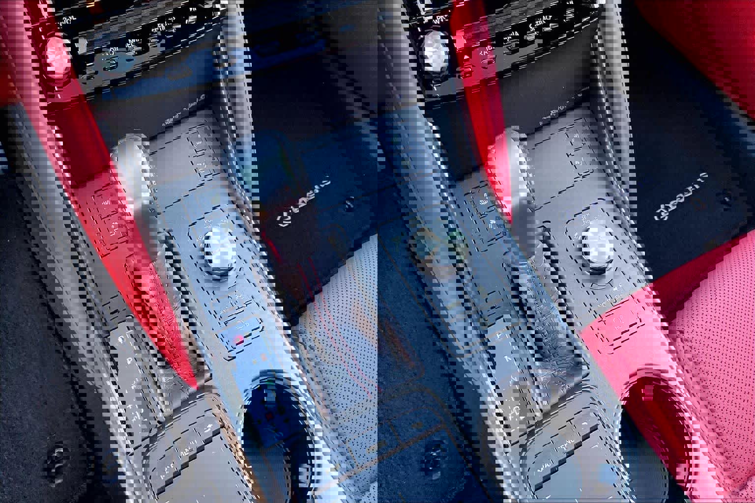 Used 2025 Lexus IS 350 F Sport image 36