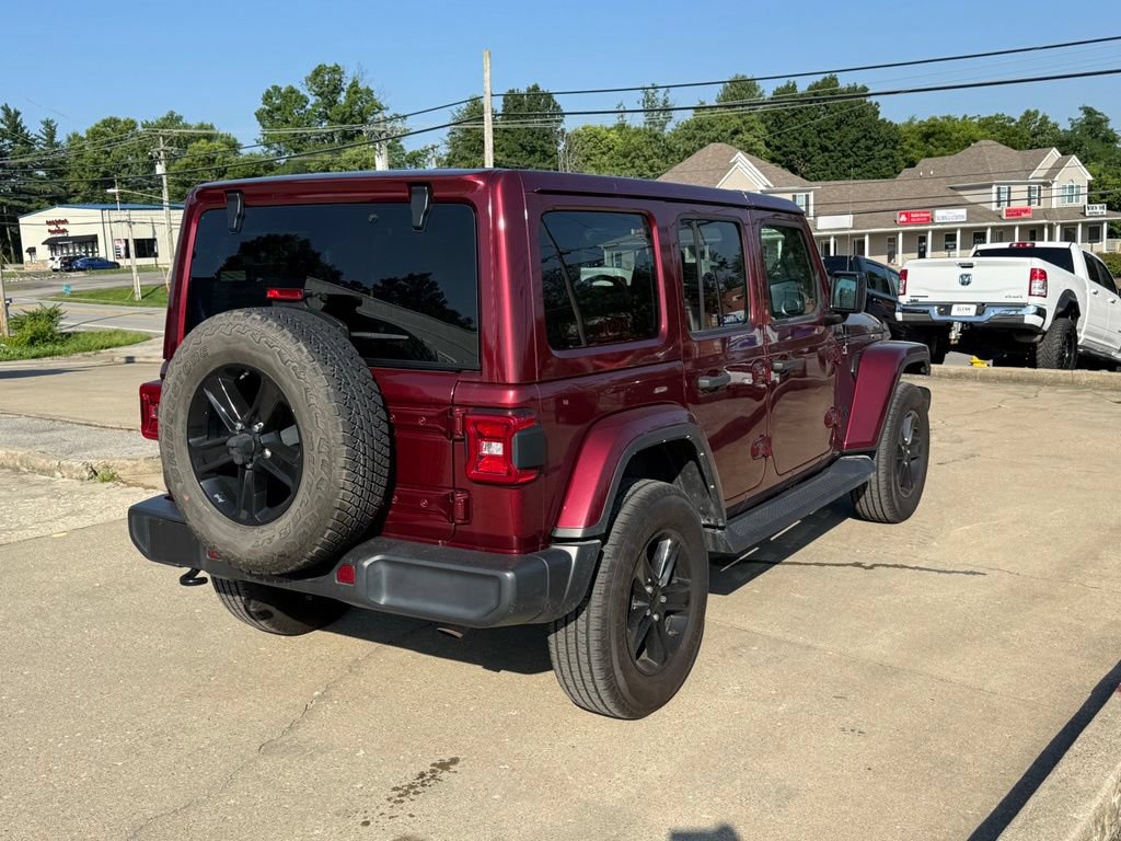 Used 2021 Jeep Wrangler Unlimited Sahara AWD/4WD image 6