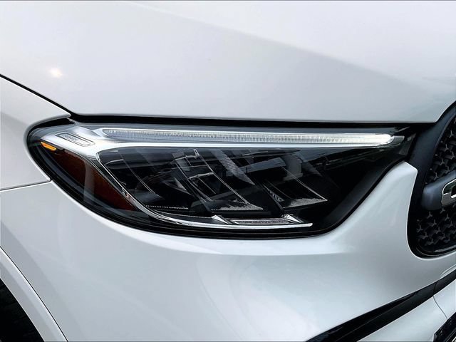 Certified 2023 Mercedes-Benz GLC 300 4MATIC image 32