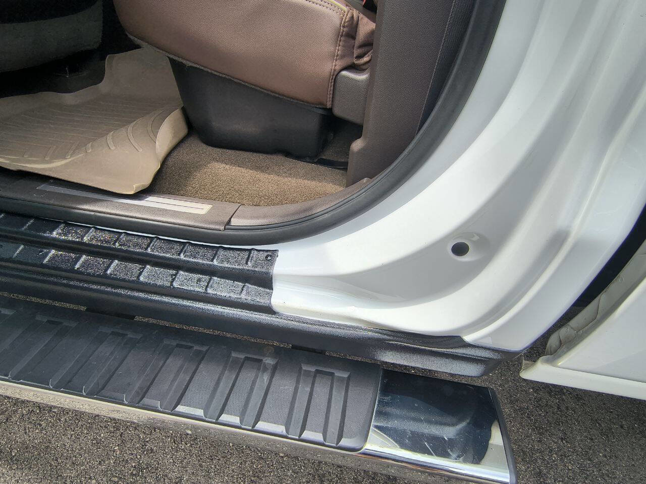 Used 2015 Chevrolet Silverado 2500 High Country w/ Duramax Plus Package image 23